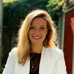 Gwendolyn Verburg